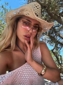 Ksenija Knežević na putovanju na kom se verila