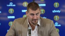 Nikola Jokić na konferenciji za medije.