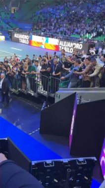 Novak Ðoković izlazak na teren u Atini