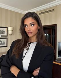 Laura gnjatovic (4).jpg