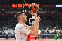 Crvena zvezda - Panatinaikos 25.JPG