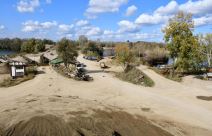 Uhapšeni vlasnik i direktor Bager komerca (3).jpg