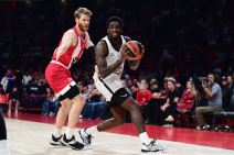 Olympiacos - Partizan (3).jpg