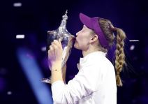 Jelena Ribakina osvojila WTA finale (8).jpg
