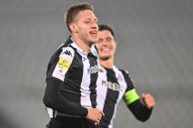 Ognjen Ugrešić slavi gol na Partizan Novi Pazar