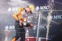 Lando Noris slavi pobedu u Sao Paulu