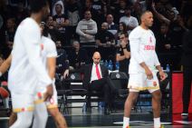 Vasilis Spanulis na klupi Monaka pred Partizan