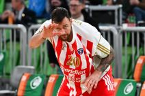 Crvena Zvezda - Olimpija (2).jpg