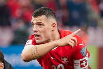 Granit Džaka u dresu reprezentacije Švajcarske.