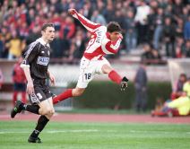 Mihajlo Pjanović daje gol u večitom derbiju Zvezda Partizan