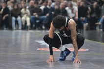 Tuga Duejna Vašingtona tokom poraza Partizana od Fenerbahčea