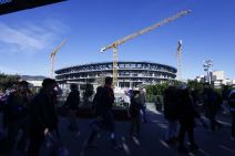 Kamp Nou renoviran 2.jpg