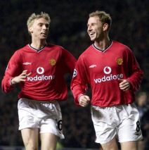 Niki Bat i Luk Čedvik slave u Mančester junajtedu