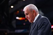 Željko Obradović odlazi s klupe Partizana pognute glave.