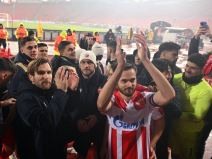 Fudbaleri Crvene zvezde slave pobedu