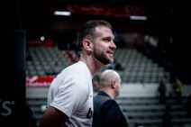 Miralem Halilović na zagrevanju ekipe Bosne