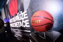 Premijera filma Ako su ruže procvetaće