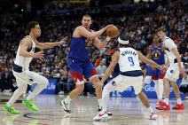 Rajan Nembhard u duelu sa Jokićem