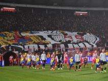 Koreografija navijača Crvene zvezde.