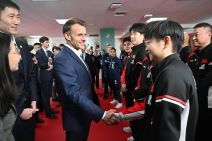 Emanuel Makron u poseti Kini (3).jpg