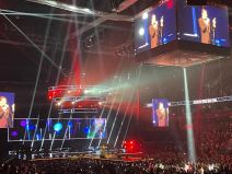 Koncert Vlade Georgijeva kasnio sat vremena (3).jpg