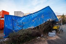 Oštećeno nekoliko kuća prilikom detonacije bombe iz Drugog svetskog rata (2).jpg