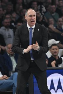 Partizan - Crvena Zvezda (3).jpg