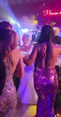 Konor Mekgregor venčanje (3).jpg