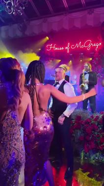 Konor Mekgregor venčanje (4).jpg