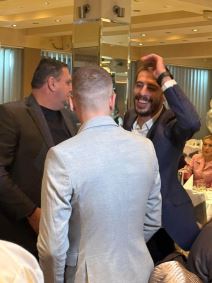 Era Odjanic proslavlja unuku 18. rodjendan Okupio celu porodicu, snimili smo i sina Urosa (4).jpg