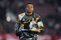 Kilijan Mbape na zagrevanju u Real Madridu