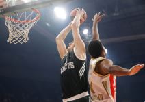 Crvena Zvezda - Virtus Bolonja (4).jpg