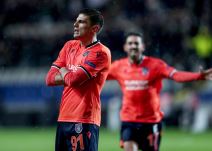 Danijel Aleksić slavi gol u Bahšečehiru