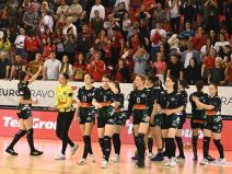 Ženski rukometni klu Železničar iz Inđije u velikim problemima.