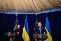 Obraćanje Donalda Trampa (1).jpg