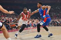 Kodi Miler Mekintajer i Pi Džej Doužer