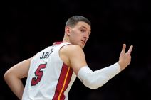 Nikola Jović u dresu Majamija