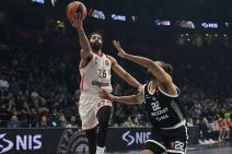 Spenser Dinvidi u prodoru protiv Partizana u Beogradskoj areni