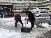 Sve gradske službe u punom kapacitetu uklanjaju posledice velikih snežnih padavina (3).jpg