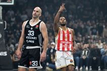 Nik Kalates i Džared Batler.