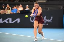 Sabalenka i Kostjuk u finalu Brizbejna (3).jpg