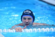 Dušan Mandić napušta bazen nakon isključenja