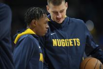 Nikola Jokić i Pejton Votson zajedno.