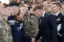 Emanuel Makron (2).jpg