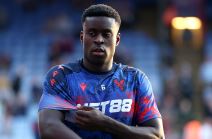 Mark Geji u opremi Kristal Palasa.