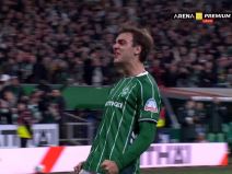 Jovan Milošević slavi gol u dresu Verdera.