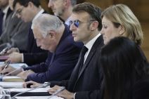 Emanuel Makron (4).jpg