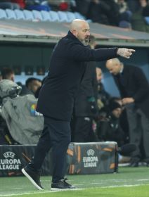 Dejan Stanković vodi Zvezdu protiv Malmea