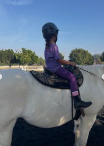 Nina Seničar ćerka konj.jpg
