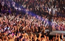 Aki Rahimovski (2).jpg